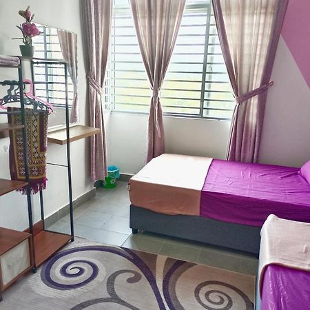 Dg Homestaymuslim Putrajaya - Near Alamanda ภายนอก รูปภาพ