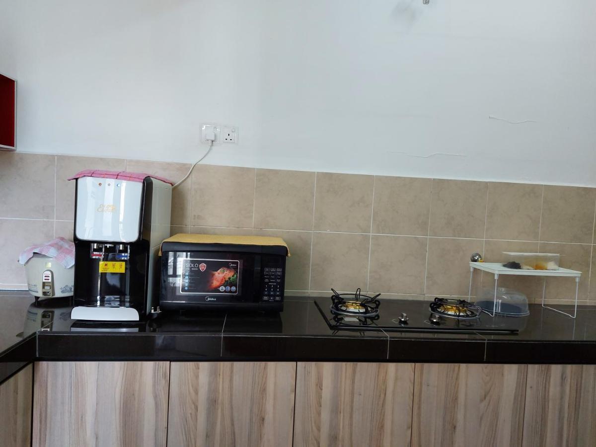 Dg Homestaymuslim Putrajaya - Near Alamanda ภายนอก รูปภาพ