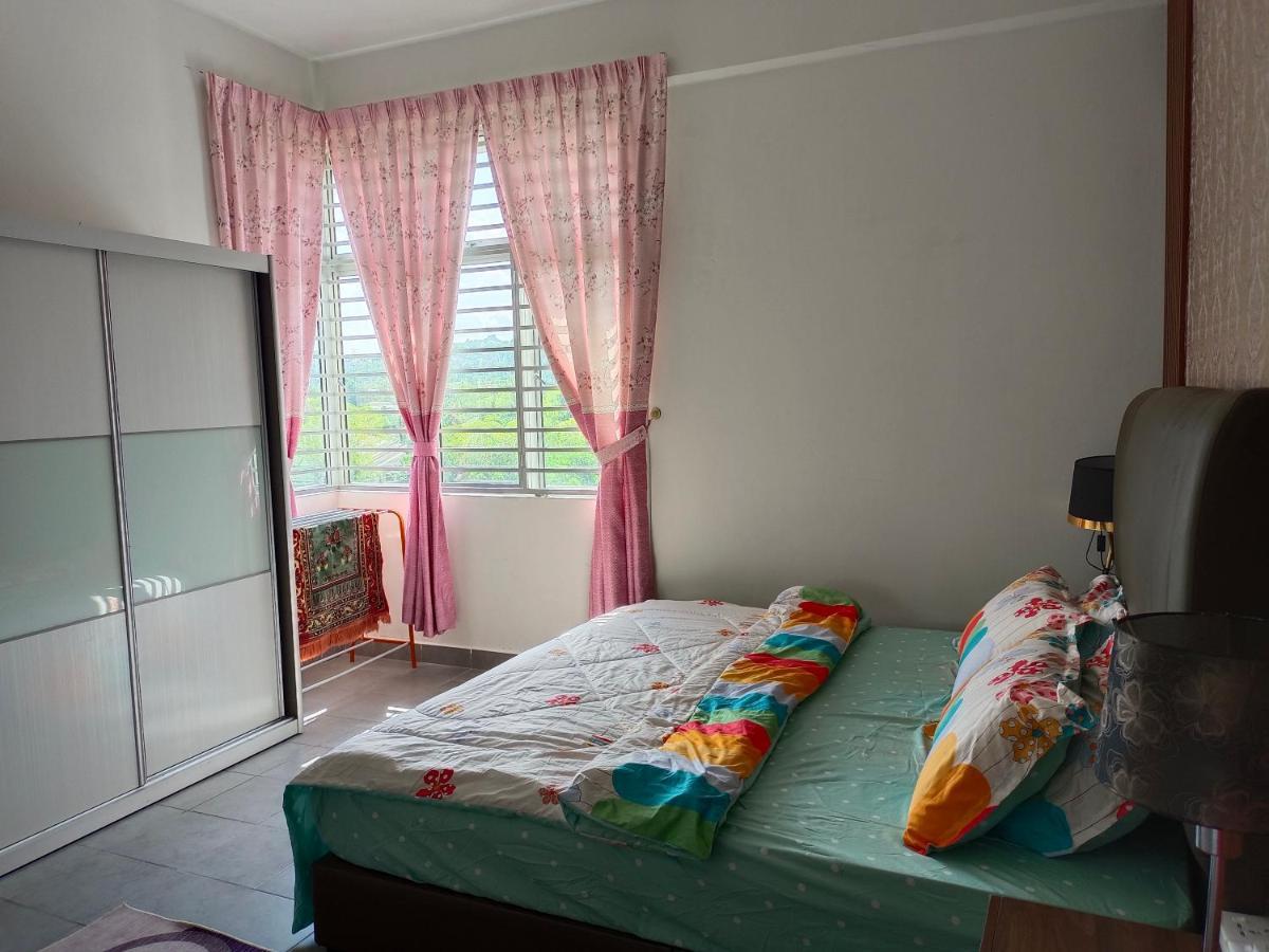 Dg Homestaymuslim Putrajaya - Near Alamanda ภายนอก รูปภาพ