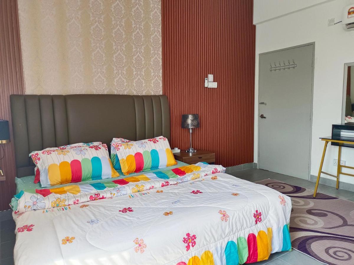 Dg Homestaymuslim Putrajaya - Near Alamanda ภายนอก รูปภาพ