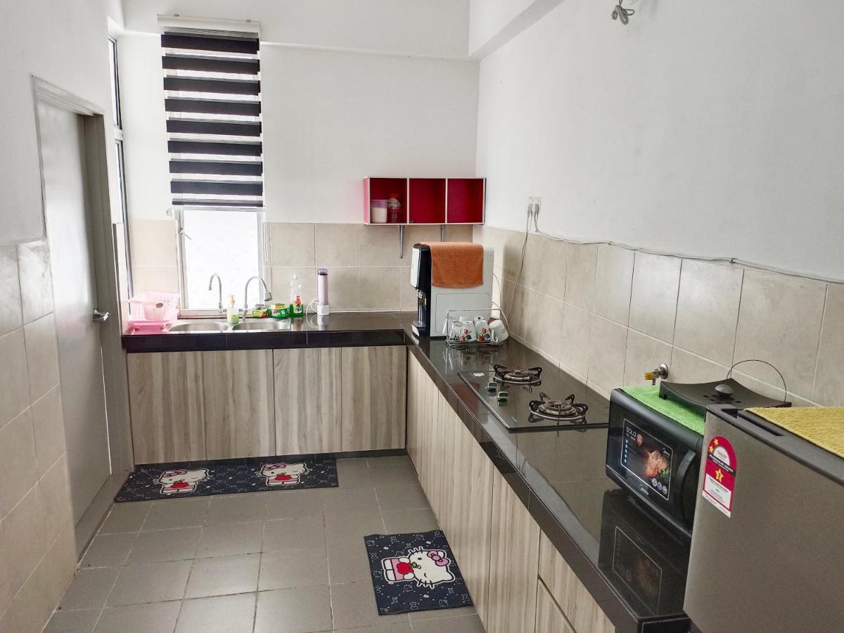 Dg Homestaymuslim Putrajaya - Near Alamanda ภายนอก รูปภาพ