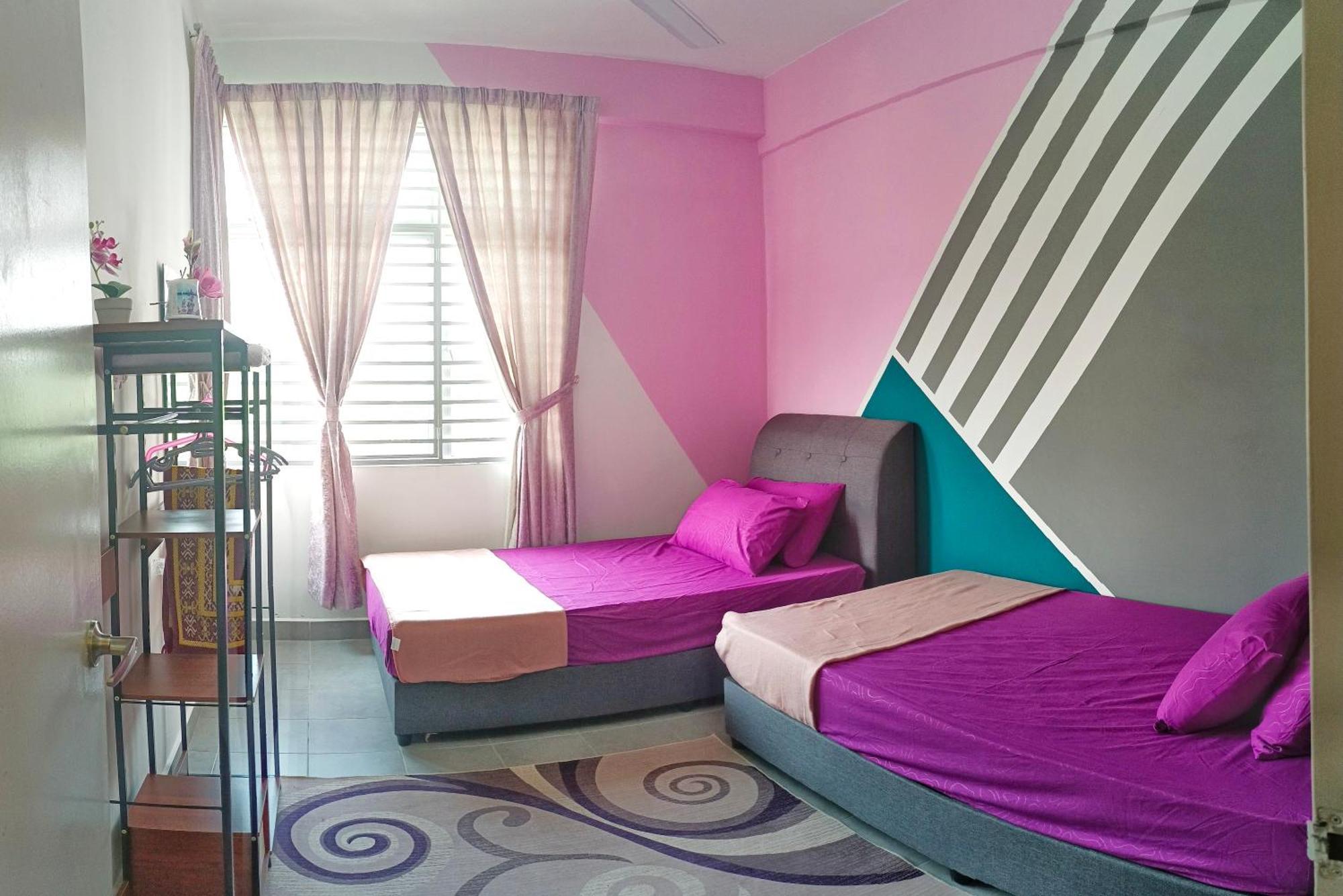 Dg Homestaymuslim Putrajaya - Near Alamanda ภายนอก รูปภาพ